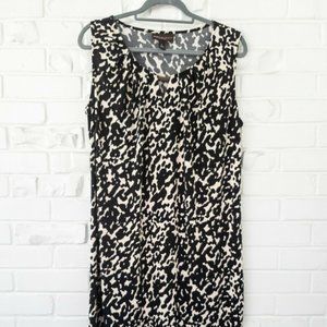 Dana Buchman Signature Blk/White Animal Print Lg